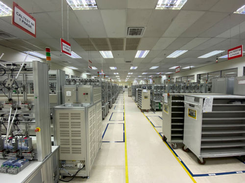 Últimas noticias de la empresa sobre La instalación trifásica de Caltest YC1893D de Geny en Malasia apoya la instalación de EDMI en Malasia para satisfacer la producción de medidores de gran volumen