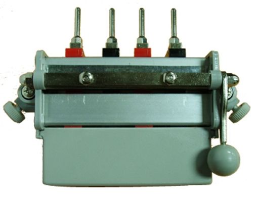 Buen precio Dispositivo de conexión rápida de estructura sólida para medidores de energía de fase única y de tres fases con terminales de cobre puro en línea